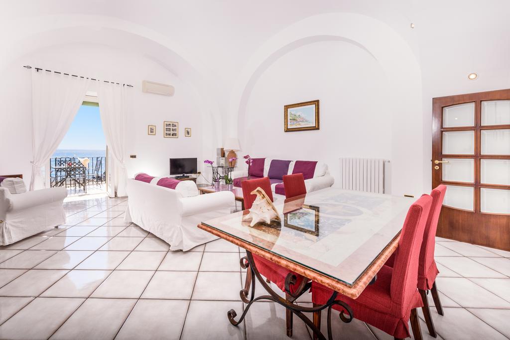 Apartament Vicaria By Amalfivacation Minori Zewnętrze zdjęcie